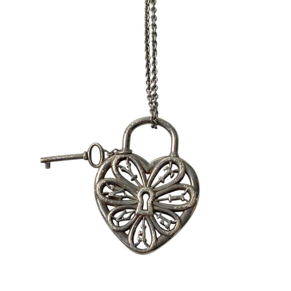 TIFFANY Jewelry - Tiffany Filigree Heart Key Necklace for Women